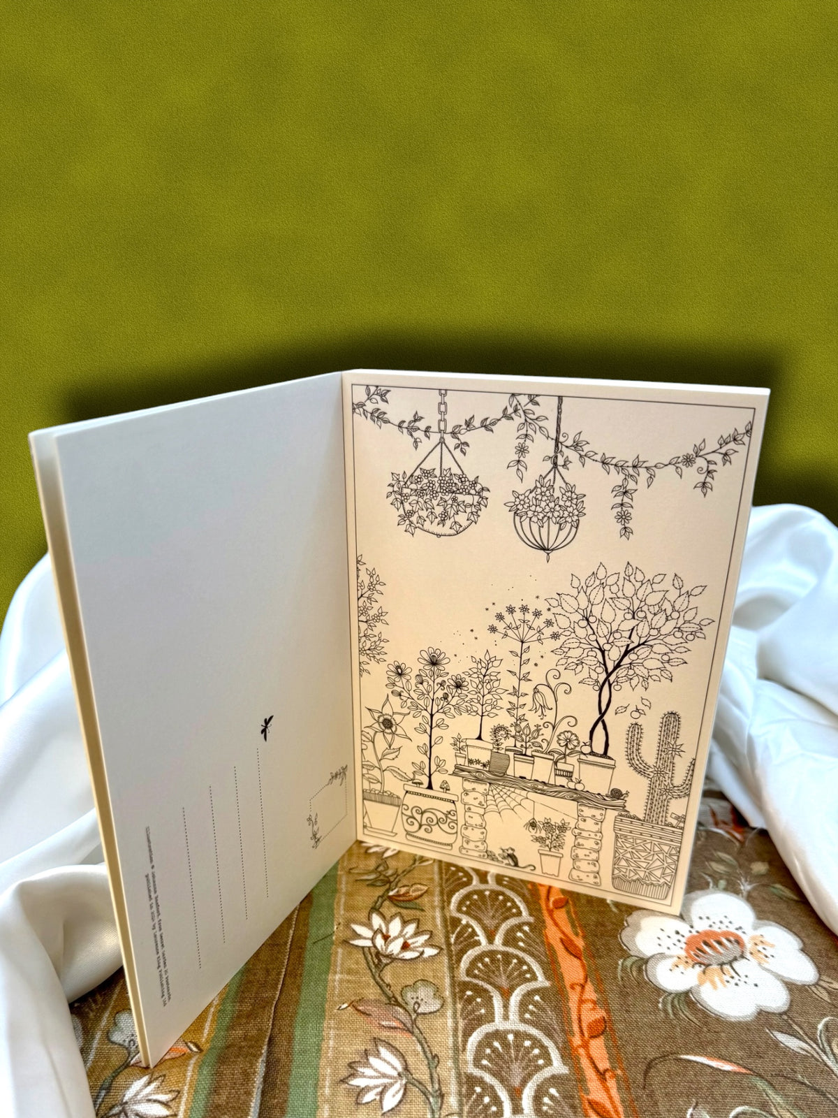Another interior view of Johanna Basford&