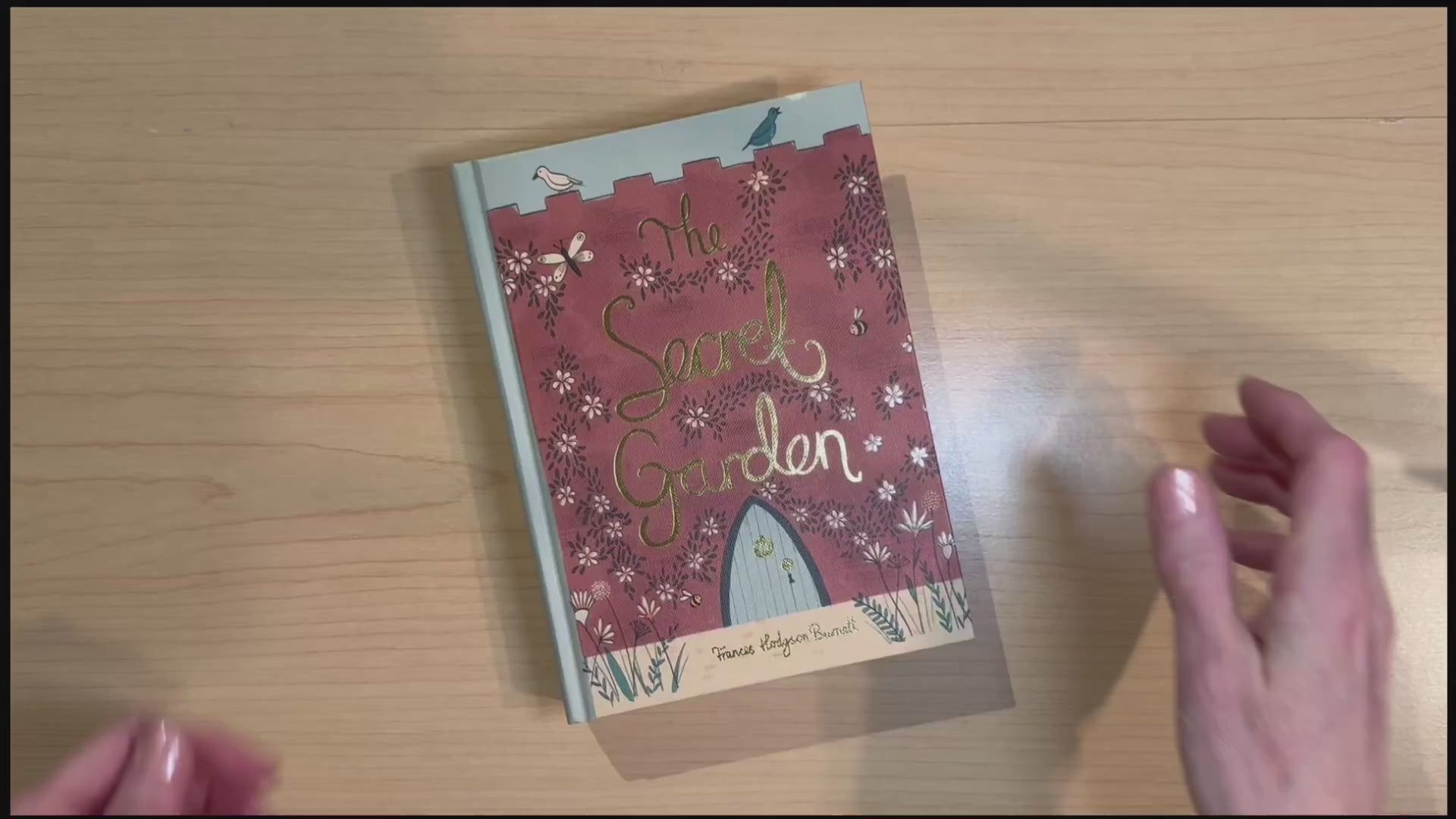 StoryGiftStudio™ video of The Secret Garden Wordsworth Collector's Edition hardcover, showing the physical book and its decorative cover.